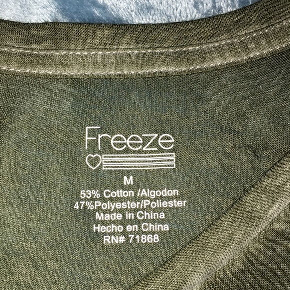 •Positive Vibes, Soul, and Life Tee• - Picture 2 of 7